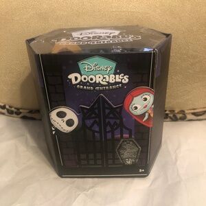 NIB Disney Doorables Nightmare Before Christmas Grand Entrance Set